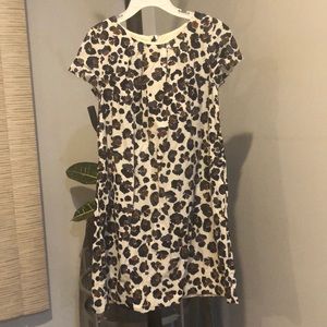 Leopard print girl’s dress